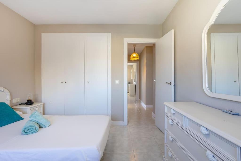 Apto. Brisa Marina Piscina+Parking A 5' Del Arenal Platja de Larenal ภายนอก รูปภาพ